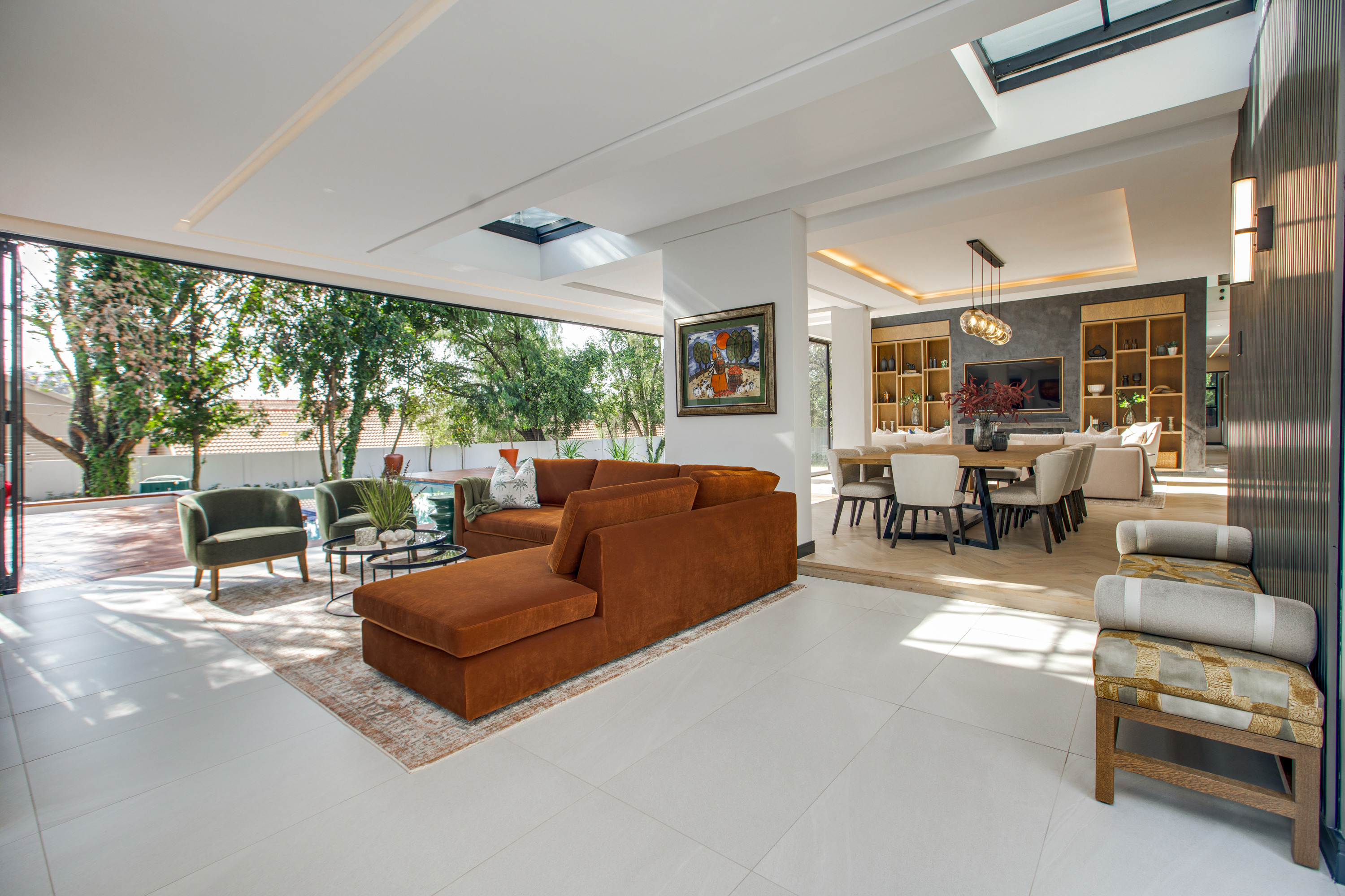 Exquisite Open-Plan Living
